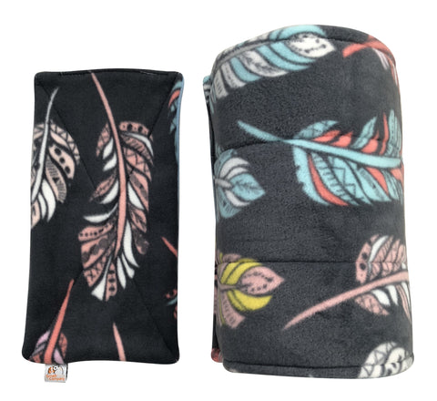 Image of Guinea Pig Tunnel | Feathers on Gray